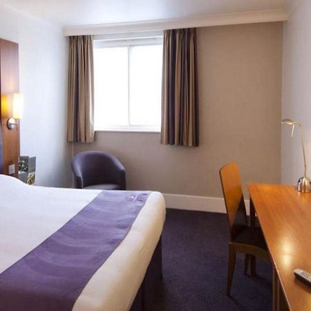 Premier Inn Melton Mowbray Bagian luar foto