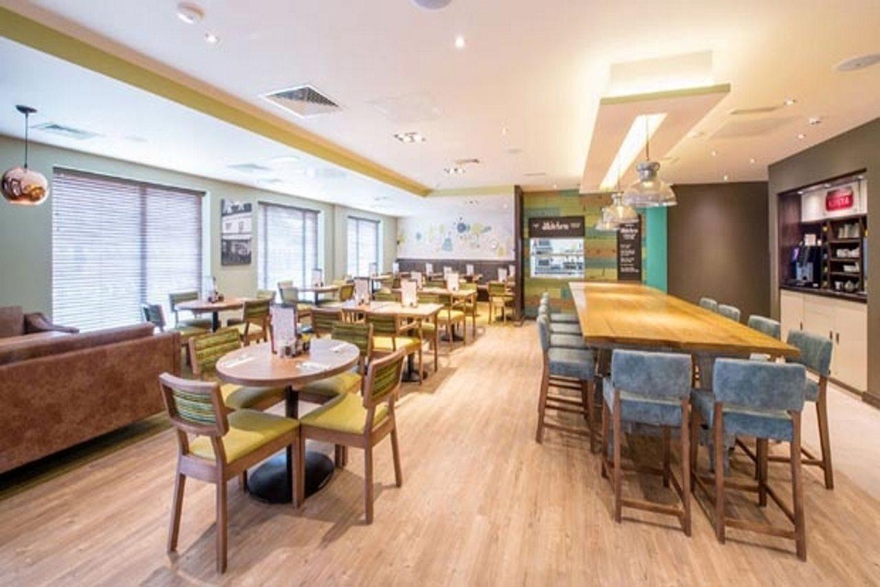 Premier Inn Melton Mowbray Bagian luar foto