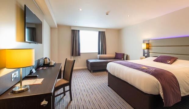 Premier Inn Melton Mowbray Bagian luar foto